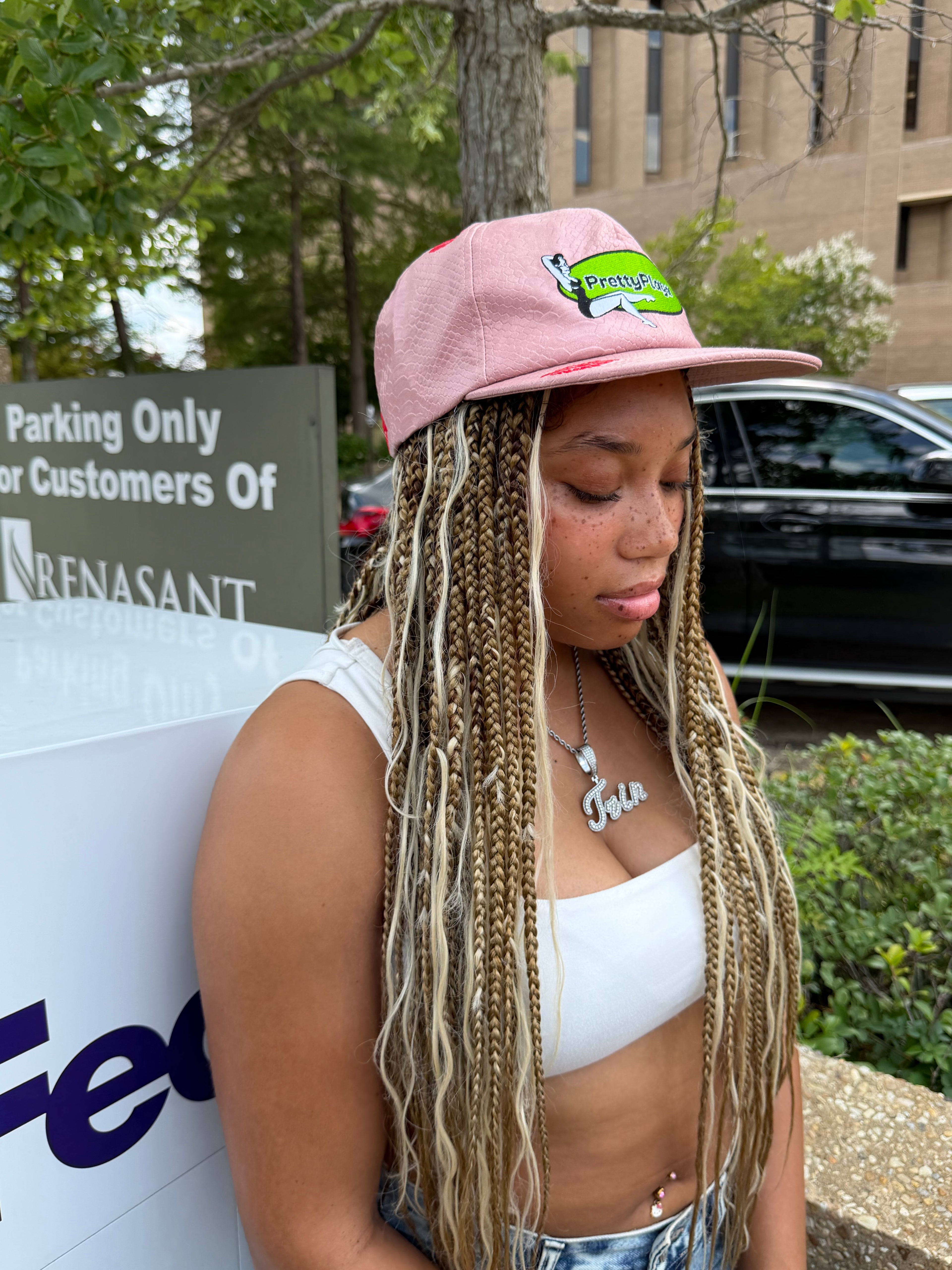 Pretty Playa HAT